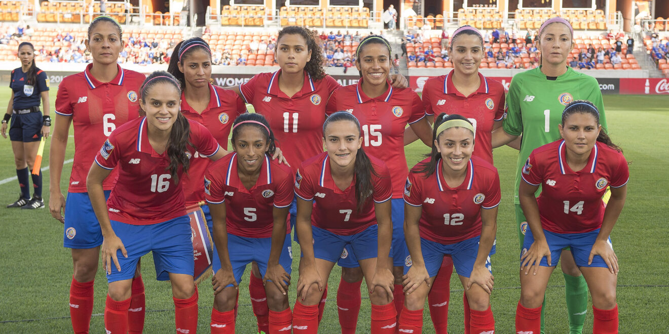 Women's Soccer in Costa Rica - SensorialSunsets