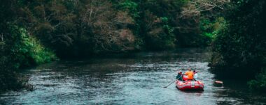 ¿Es amante de las aventuras? ¿Quiere probar algo nuevo? Conozca las corrientes del río Pacuare y anímese a hacer un tour de rafting.