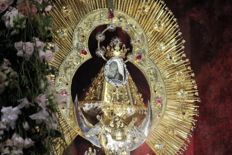 Le vol de la Virgen de los Angeles