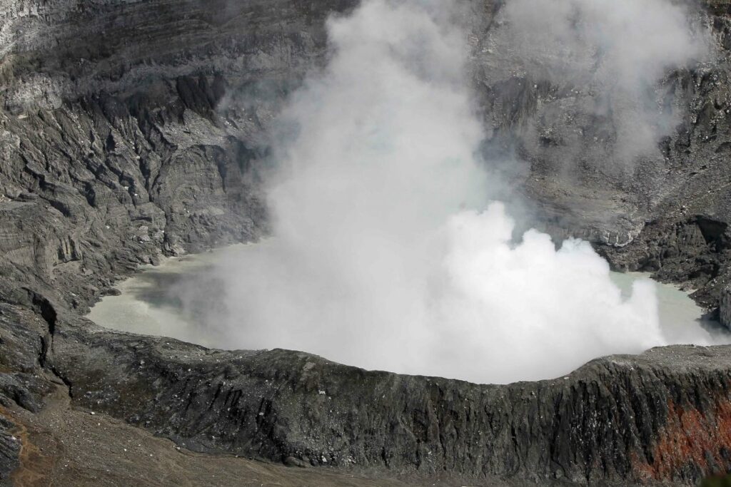 The Poás Volcano National Park